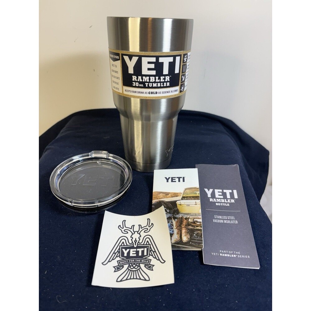 Yeti Rambler 30 Ounce Tumbler New in box